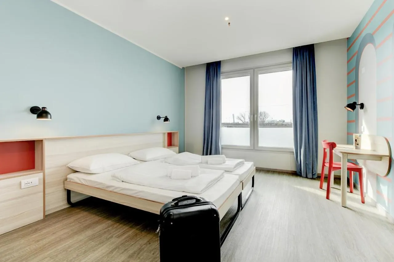 Hotel Meininger Venezia Mestre Italy