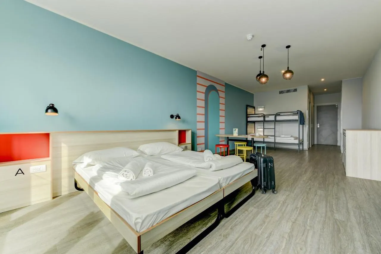 Meininger Venezia Mestre Hotel